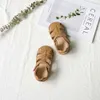 Sandalen Unishuni süße leichte geschlossene Töder -Knöchel -Schultergurt Sandalen für Kleinkinder und Mädchen weicher Slip -Sandalen für Kinder mit Haken und Loop Fas
