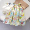 Robe pour enfants Girls Summer Robe sans dos Version coréenne de la robe de gilet de fleur bébé robe d'été robe pompeuse petite robe noire