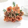 Decoratieve bloemen 1 stks 5 vorken 6heads rozen bundel kunstmatige voor kerstkrans thuis vaas accessoires bruiloft buitentuin boog decor