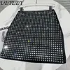 Saias 2024 Summer Catwalk Celebridade pesada Indústria Black Short for Women Square Rhinestone Girl Hip Mini Skirt