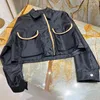 Damenjacken fashion schwarze Nylonjacke für Frauen hochwertiger Frachtpocket Safari -Stoff -Drop Schultern Mantel Lady 2024