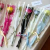 Geschenkverpackung 50pcs Blumen Single Blumenstrauß Ärmel Verpackungstaschen Florist Rosepackung klarer Plastiktüten Valentinstag Hochzeitsgeschenke Dekor Dekor Dekor