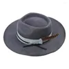 Bérets Roleplay Cowboy Chapeaux Wool Fedoras Jazzs Hat Music Festival Costume Headswear
