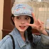 BERETS 2024ナショナルスタイルの花デニムベレー帽の女性春と夏の中国語印刷フォワードハット汎用性のあるsboy