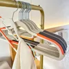 Hangers 1 pack plastic kledinghanger non -slip met rubberen grip en 360 graden roterende haakruimte spaar voor kast garderobe opslag