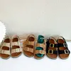 Sandały Wersja dziecięcych sandałów Mroczne skórzane skórzane buty na plaży Buty plażowe drewniane bran podeszwy męskie i damskie One Linia Summer Sippers H240513