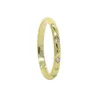 Cluster anneaux de doigt de zircon cubique plaqué or avec un logo étoile gravé Pure 925 Silver Silver Tiny Band for Women Wedding Gift