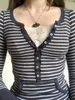 Camisetas femininas tampos femininos de manga comprida túnica listrada botão de camiseta y2k slim fit com lamas de camiseta com nervuras com nervuras