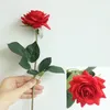 Fleurs décoratives 5pc Beau Silk Artificial Rose Wedding Home Decor Decor Long Bouquet Arrange Fake plante Présents de la Saint-Valentin