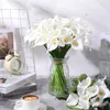 Dekorativa blommor 5/10st Artificial Calla Lily Fake Flower Bukett för bröllop Bridal Party Home Office Bord Födelsedagspresent Dekoration