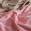 Ensembles de literie Ensemble de lit de lit textile à la maison Simple et élégant rayé avec couette 3pcs couvercle de couette de couverture de garçons