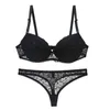 Bras Sets 2021 Nouvelles barres broder en dentelle Set Fomens Plus taille Push Up Underwear Bra and Panty Lingerie 32 34 36 38 ABC Cup pour Lady Y240513