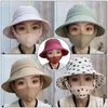 Chapeaux à bord large Femmes Summer Sunshade Hat Mask Integrated Face Brepidable Fishoor Ultraviolet Outdoor Beach Place Thé Pêcheur