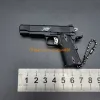 1: 3 Scale Alloy M1911 Mini Toy Gun Modèle Modèle de trèfle métallique Modèle Look Real Exquis Can Fire Collection Détachable Toys Forget Toys Cadeaux pour les cadeaux d'anniversaire pour garçons adultes