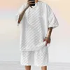 Contrat de sport pour hommes Summer coréen High Street Jacquard Plaid Short Short Two-Piece Set Male Retro Retro Retro OP TOP 240511