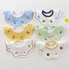 Bibs Burp -Tücher Baumwolle wasserdichtes Baby Lätzchen modische runde Hals Baby Labber Stoff 360 Grad Blumen Bib D240513