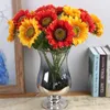 Fleurs décoratives 5 PCS / Set Artificiel Sunflower Silk Flower Fausse plante pour le bureau de mariage décorations de salon