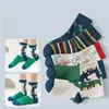 Skarpetki dla dzieci 5 par/partia dziewcząt dziecięcych skarpet bawełniane słodkie na świeżym powietrzu Travel Sports Socks Animal Dinozaury Kaosu Sports Akcesoria D240513