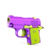 Toys de armas de impressão 3D Gun Radish Gun Luminous Radish Knife Reduce a pressão Jouet Gravity Mini Toys Christmas Present for Kids T240513