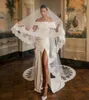 Long Crepe Bateau Neck Robes de mariée avec gaine fente gaine plissée Vestido de Novia Lace Up Back Sweep Train Bridal Bridal Robes for Women