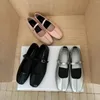 カジュアルシューズIppeum Silver Ballerines Flats女性レザーバレエフラットスリップ