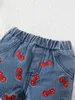 Zestawy odzieży 2PCS Zestaw Baby Girl Summer Nowonarodzone ubranie Czerwony Czerwony Wisior+Haftowane drukowane dżinsowe spodenki Modna Moda Baby Casual Setl2405