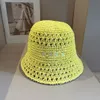 Designerka słomiana kapelusz fashion wiadro czapki na podróż swobodną literą solidną haftową czapkę