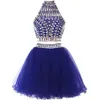 Kort två stycken balklänningar 2021 Rhinestone Crystal Pärled Sweet 16 Dresses Halter Junior Puffy Tulle Homecoming Graduation Gowns 245y