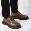 Lässige Schuhe Herren Leder -Ladung Schnüren weiche, atmungsaktive Fahren mit atmungsaktiven Fahren Frühling Büro Arbeit MOCASsin Homme