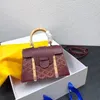 Дизайнерские кусочки сумки сумки по продаже продажа роскоши на плечах сумочка женская женщина высококачественная цепная модная сумка для модного кошелька
