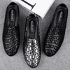 Casual schoenen punkstijl mannelijke loafers handgemaakte mocassins echte lederen mannen flats luxe comfortabele heren rijden schoeisel slip op plat