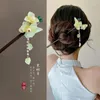 Clipes de cabelo clássicos de flor de flores de flores artesanais elegantes hanfu chinês estilo pérola pearl tassel wooden stick menina