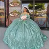 Mint zielony błyszcząca księżniczka quinceanera sukienka panna młoda szata kulowa suknia kwiatowa aplikacje koronkowe sukienki ślubne tull vestidos 15 de novia