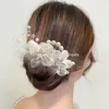 Crystal Pearl Flower Hair peigt Clip Hairpin For Women Bride Rhinestone Bridal Wedding Hair Accessories Bijoux Peigne