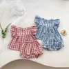 Set di abbigliamento milancel 2pcs set di abbigliamento per bambini e da ragazza con t-shirt e pantaloncini da ragazza a 2 pezzi e abbigliamento per bambini setl240513