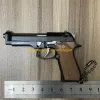 1: 3 stopnie skala M92 Pistol Mini Gun Metal Blak M92 Pistolet Bierek Fidget Toy Pubg Zabawka Prezentacja Pubg Dekoracja