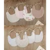 Bibs Burp Tissu 1 morceau de coton pur brodé Baby Baby Bib Baby Bib Girl Saliva serviette nouveau-née NOUVEAU NOURROPE