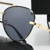 Occhiali da sole maschile polarizzare occhiali occhiali occhiali da sole uomo pilota di lusso in metallo da donna occhiali da sole 1: 1 occhiali per protezione UV classici goggle ombreggia