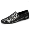 Casual schoenen punkstijl mannelijke loafers handgemaakte mocassins echte lederen mannen flats luxe comfortabele heren rijden schoeisel slip op plat