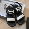 Designer Sandles Chunky Dad Sandalen berühmte Designerinnen Frauen Plattform Absätze Sandalen Rom Sandalen Claa Leder schwarz Beige Sommerflats Comfy Casual Sandale Schuhe