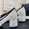 2024 Slingbacks Camellia Sandal Cround Toes Slip на обуви Мэри Джейн 1,5 см.