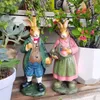 Decorative Figurines 2Pcs Garden Decoration Couple Rabbits Ornament Outdoor Easter Retro Desktop Home Furnishings