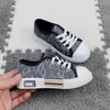 Barnskor tjej pojkar hög topp låga topp duk skor löpskor designer baby ungdomar barn sneaker barn utomhus avslappnade skor