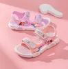 子供の柔らかくて快適なサンダルかわいい漫画のkid soles soles kiss colourfull sandals for babhigher