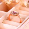 Обручальные кольца роскошные женщины красное белое циркон каменное кольцо розовое золото.