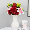 3pcs fleurs décoratives couronnes artificielles fleurs blanc lis rouge rose rose gros bouquet en plastique de soie fausse fleur de fleur pour décoration de mariage à la maison.