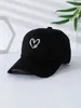 Ball Caps Boutique de vêtements à la mode P Print Heart Love Broidered Low Profile Soft Basketball Hat