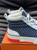 2024 Designer Mens Trail Casual Sneaker Scarpe High Top Skate Schermo in pelle scamosciata di caprente di capra in pelle di capra bianca scontata all'ingrosso sconta