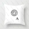 Designer preto e branco travesseiro de colorido sólido clássico letras impressão travesseiro quadrado home decoração sofá almofada de 45 * 45cm Corne de travesseiro destacável travesseiro destacável