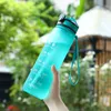 Nowe duże kubki pojemności Gradient przenośna plastikowa butelka z wodą ze słomką 1000 ml Multicolors Outdoor Podróżujący sport